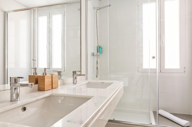 Canaan Boutique Apartments Madryt Zewnętrze zdjęcie